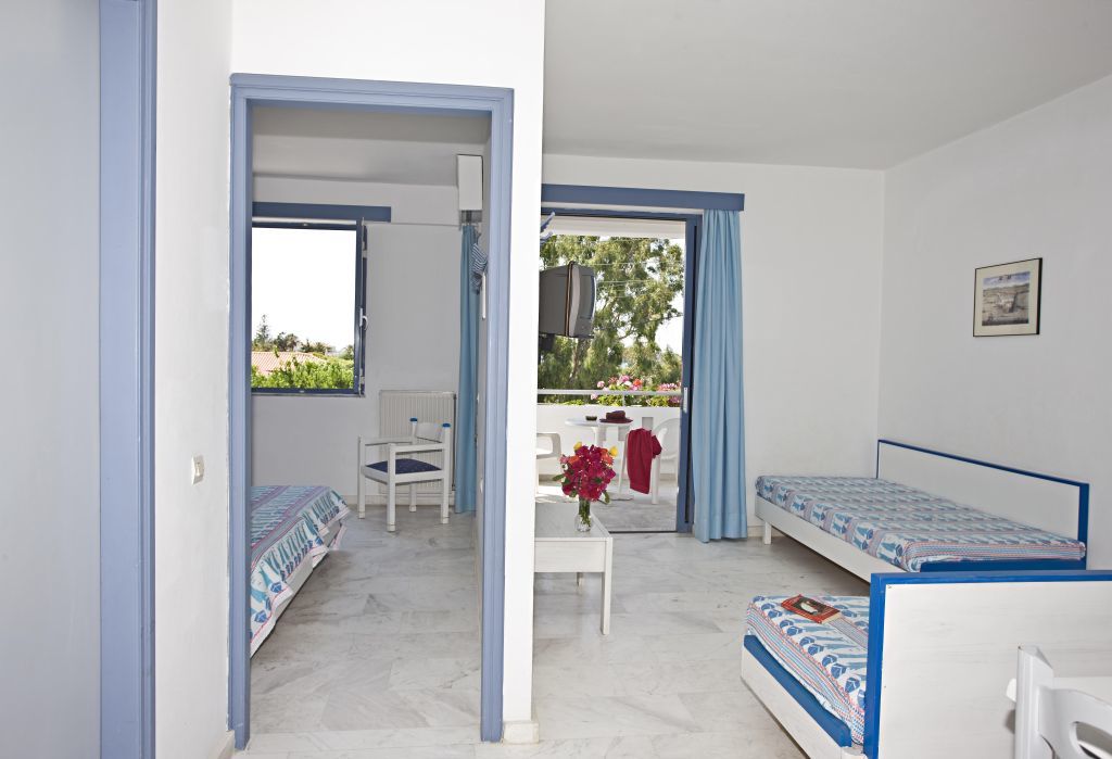 Ariadne Hotel Platanész Kültér fotó
