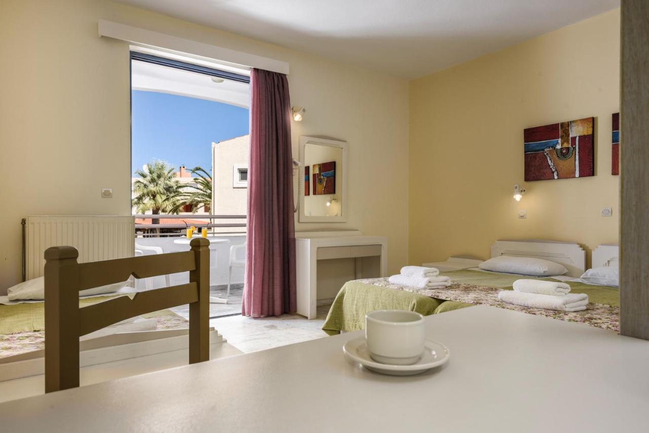 Ariadne Hotel Platanész Kültér fotó