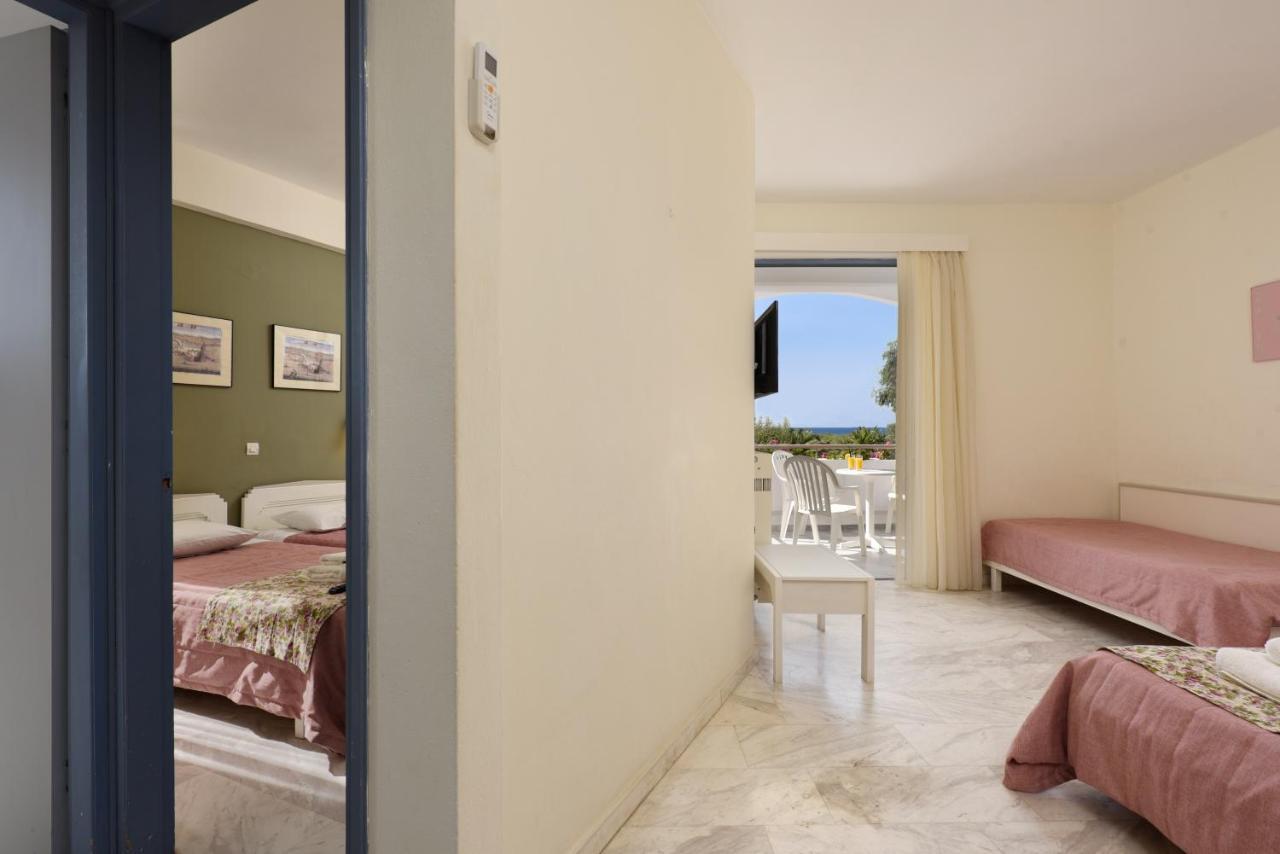 Ariadne Hotel Platanész Kültér fotó